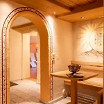 מלון דירות Residenz Theresa