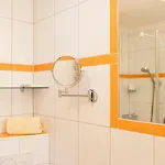 Residenz Theresa מלון דירות 4*